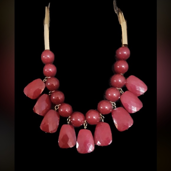 Red necklace statement Jewelry - Picture 1 of 8